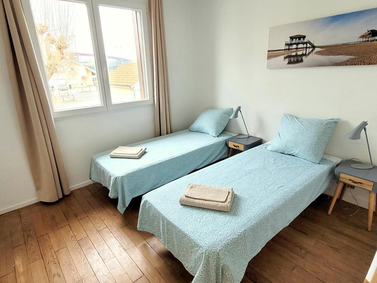 Villa Avec Piscine A Bordeaux Buitenkant foto